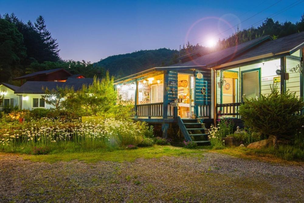 Pyeongchang Zermatt Pension Family, Couple Ngoại thất bức ảnh